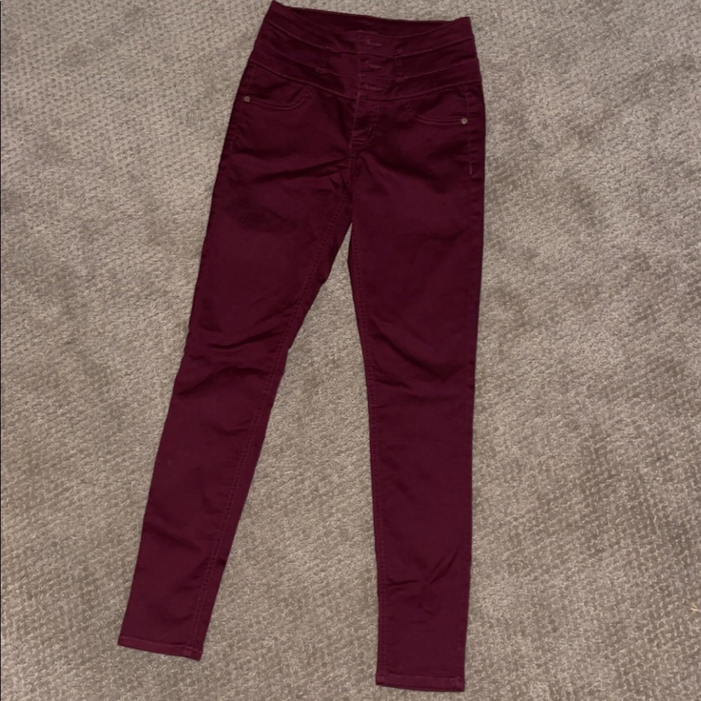 Maroon Jeggings- Super high wasted ⬆️